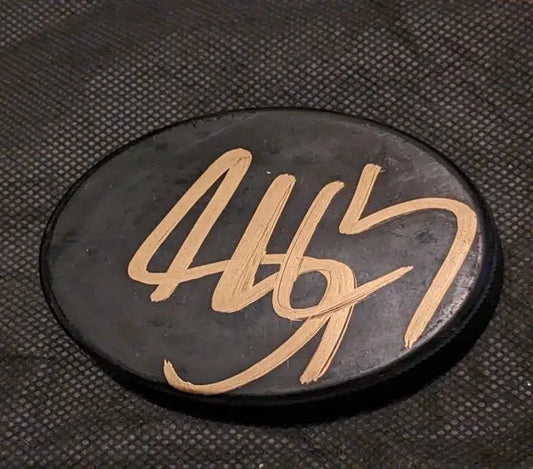 Sidney Crosby Auto Signed Hockey Puck with COA 114883