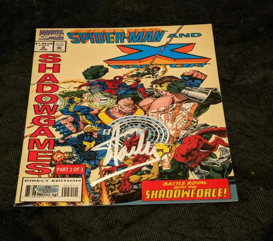 Stan Lee autogrpahed spider-man comic book with coa