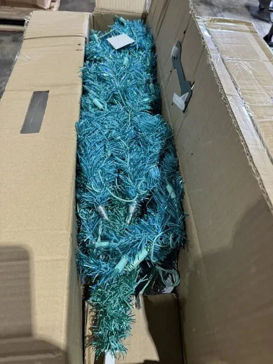 VICKERMAN LOT CONSISTING OF SKY BLUE GARL DURAL LED
